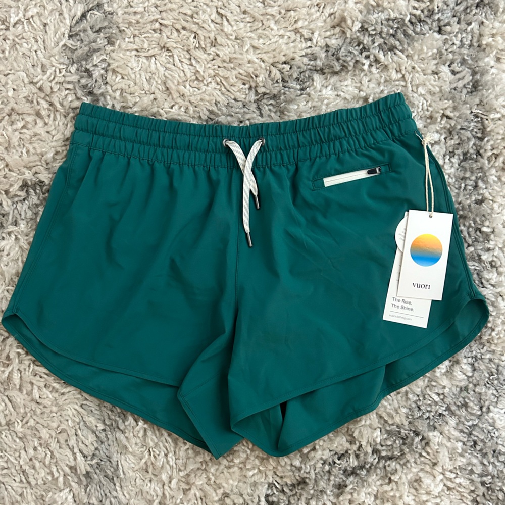 Vuori Clementine Short 2.0 4”